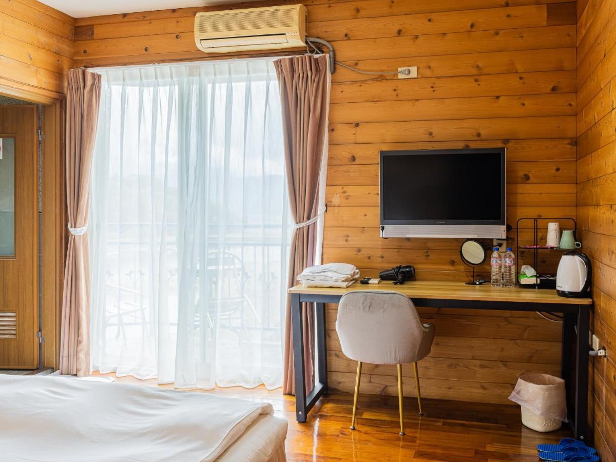 Bishui Shanju Lakeside B&B Yuchi Ngoại thất bức ảnh