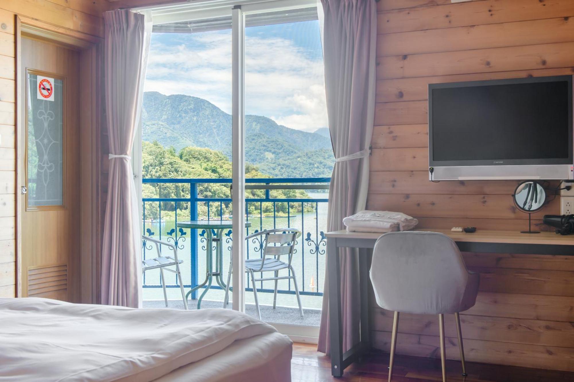 Bishui Shanju Lakeside B&B Yuchi Ngoại thất bức ảnh